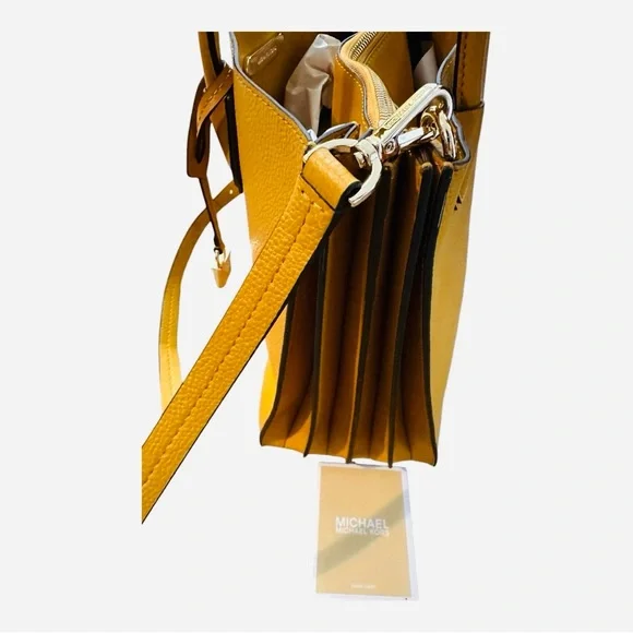 Michael Kors Mercer Leather Convertible/Handbag  Bag Lock &  Care Card NWOT - Picture 7 of 12